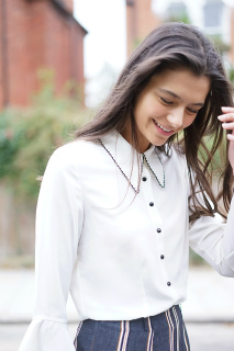 ���i�C���[�W