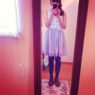 ���i�C���[�W4