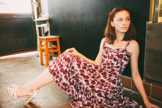 ���i�C���[�W4